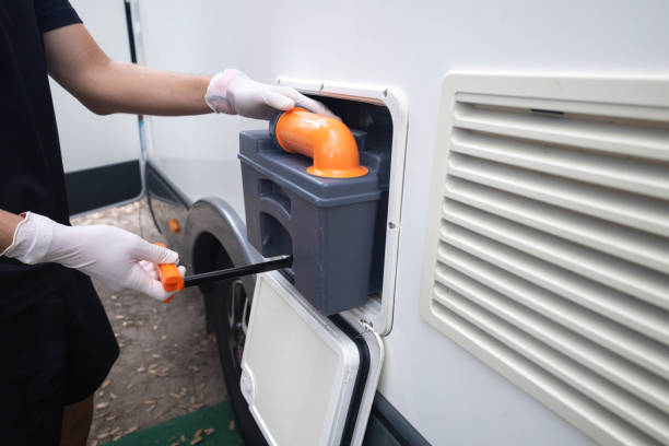 Best Porta potty rental near me  in Holstein, IA